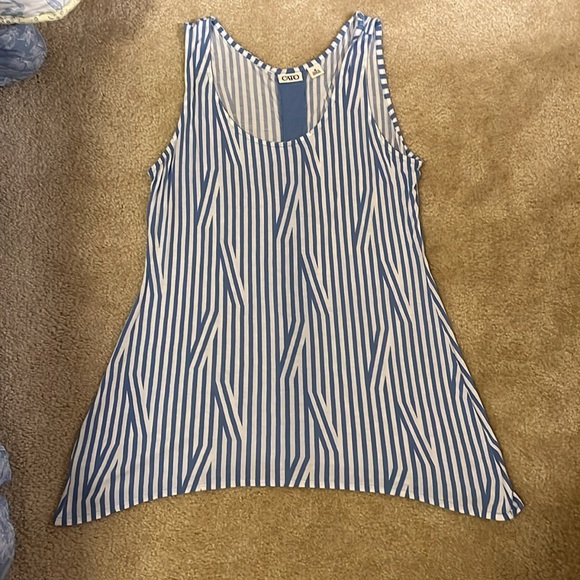 Cato blue and white abstract, striped long tank top size medium - Picture 8 of 8